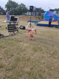 received_2214241825269592